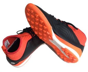 Giày Đá Bóng Cổ Thun Sân Cỏ Nhân Tạo