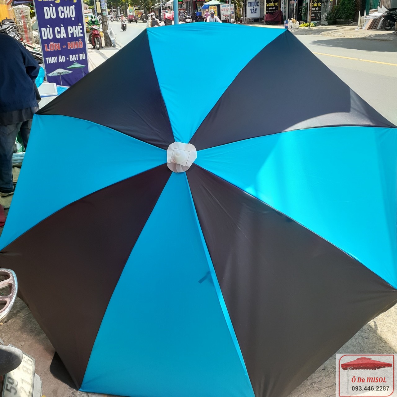 Dù che nắng ngoài trời dù che nắng lớn dù che mưa KHÔNG KÈM ĐẾ - Đường kính 2m2 cao 2m5 chất liệu Polyester chống thắm nước bền màu độ bền cao sử dụng lâu dài