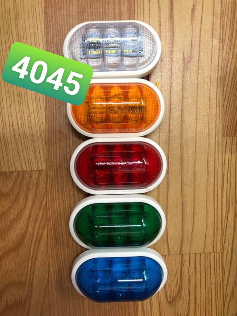 Đèn nóc 4045 chớp sáng