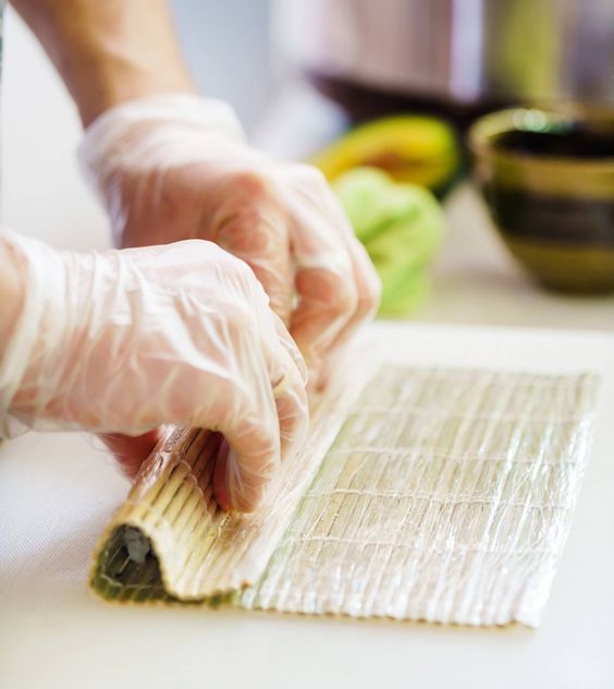 Mành Tre Cuộn Sushi, Kimbap