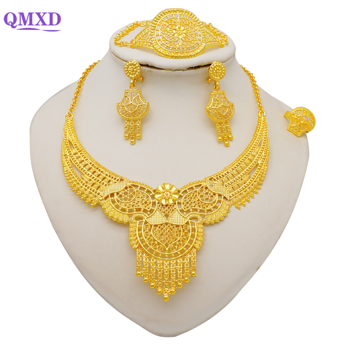 Gold choker deals set price