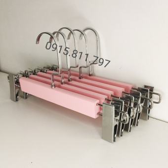 Kẹp gỗ treo quần áo - móc kẹp treo các loại quần,áo,váy,..màu hồng,kích thước 30cm
