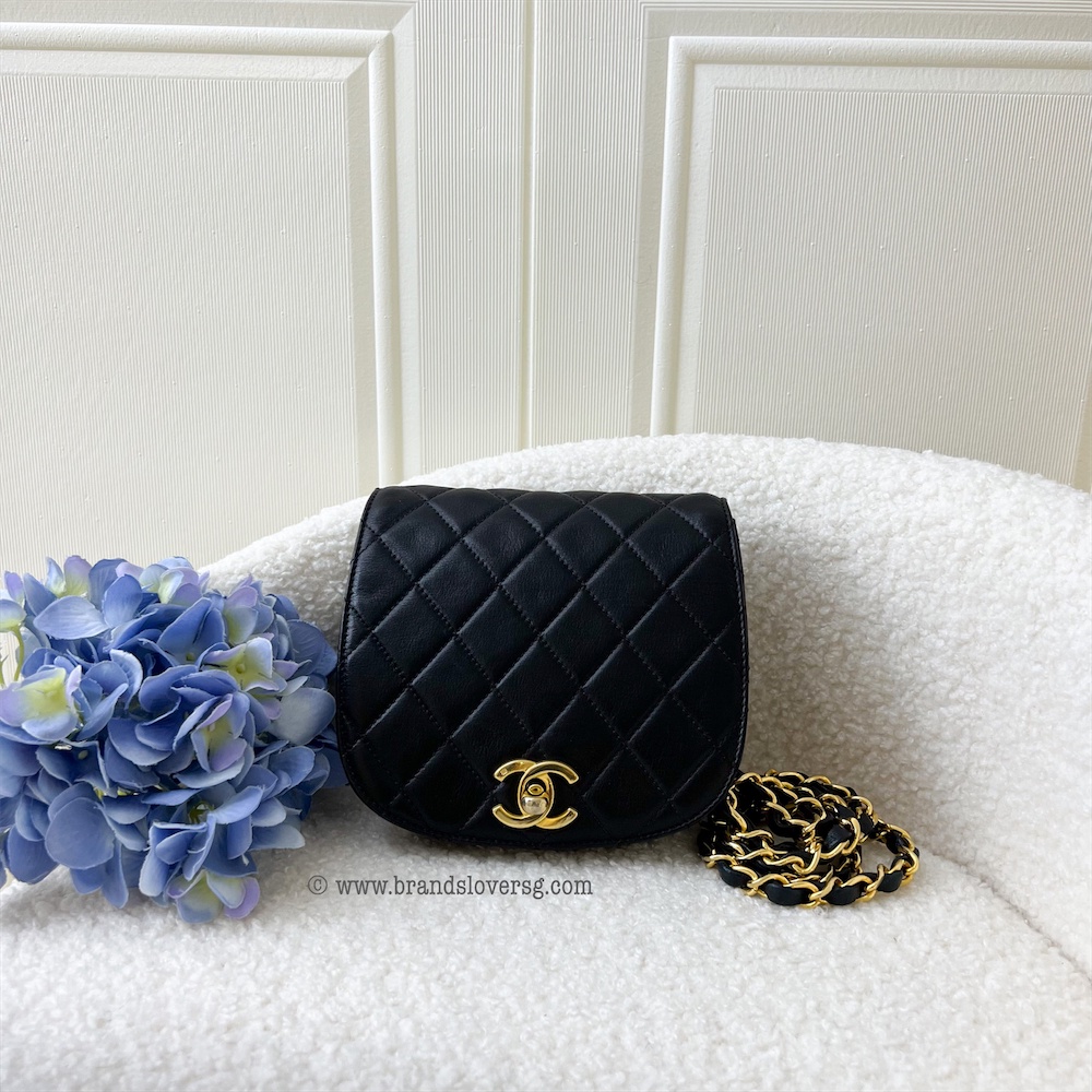 chanel cross body