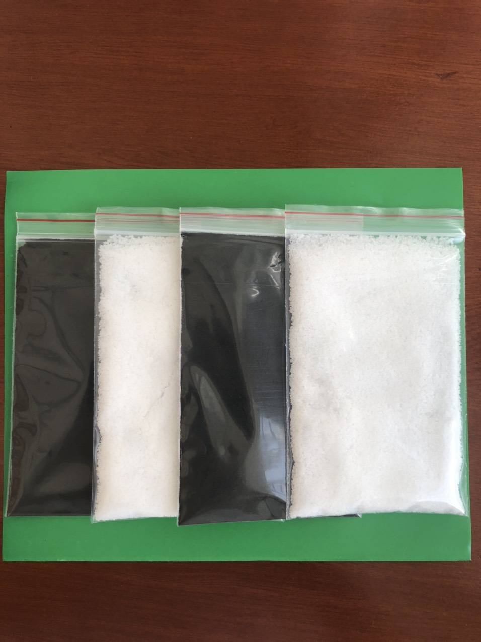 Màu nhuộm quần áo xanh tím than
