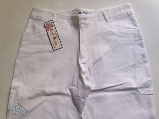 Quần Kaki Trắng Nữ