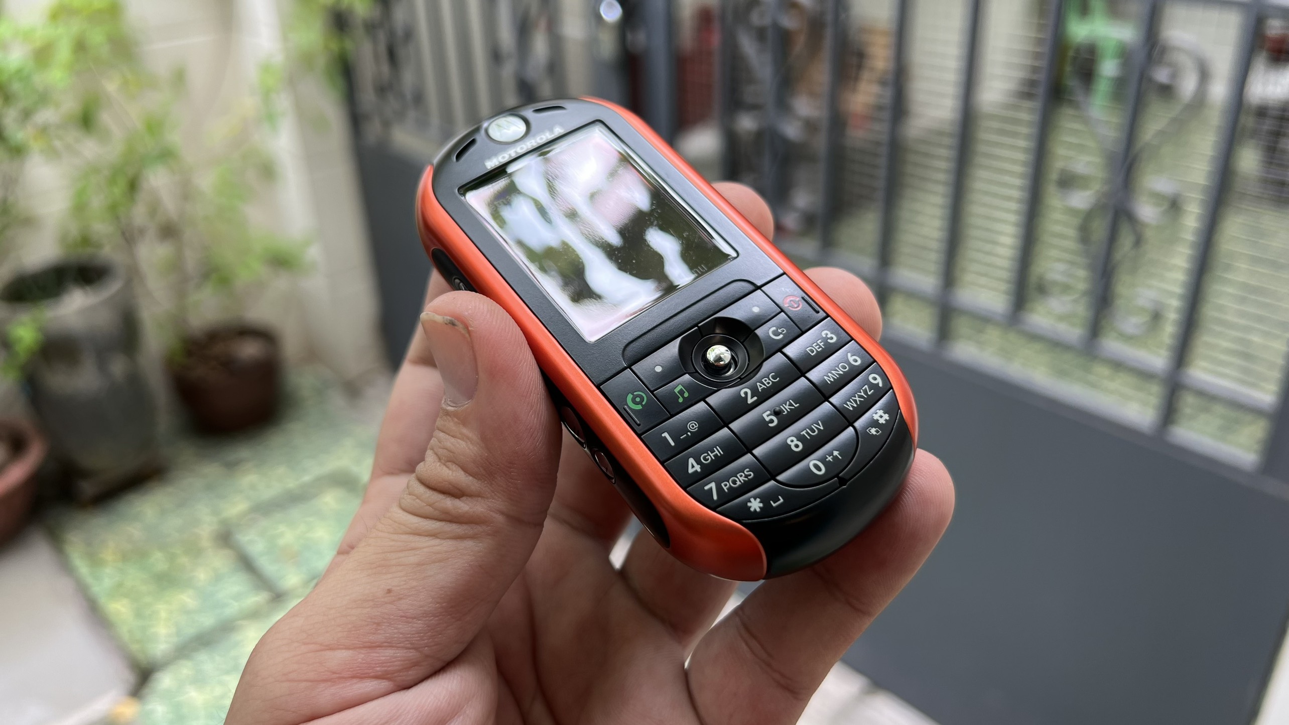 Lk Điện thoại Motorola Rokr 2 chính hãng