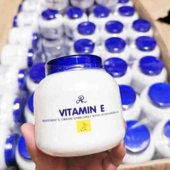 kem vitamin E nắp xanh thái lan
