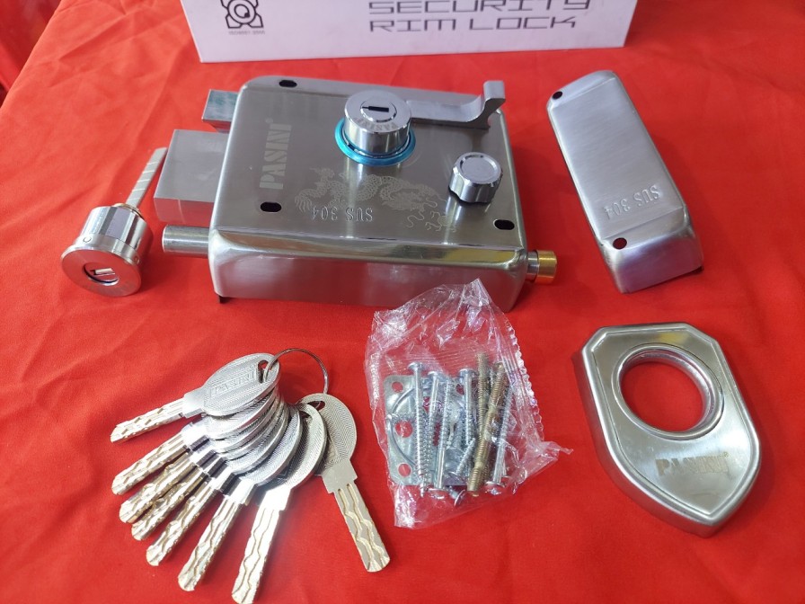 Khoá cửa cổng sắt pasini 699b -cửa mở