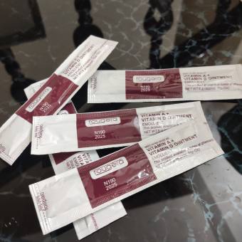 Dưỡng Vitamin A&D Fougera dùng sau xăm