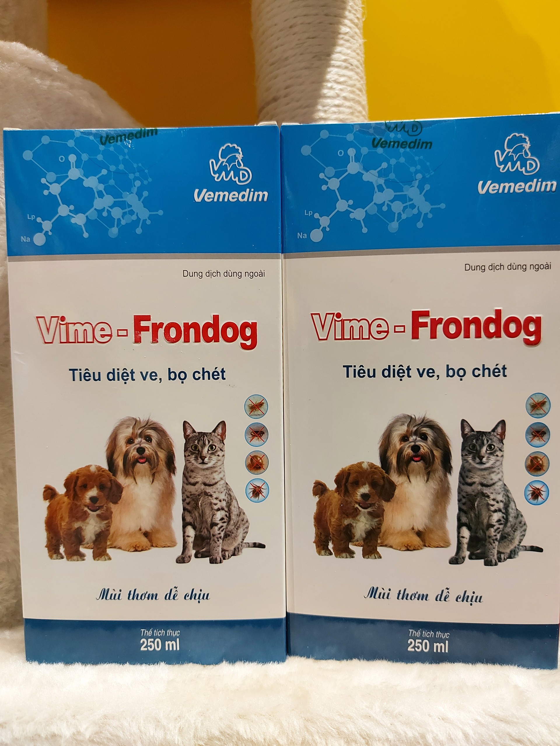 Chai xịt phòng diệt ve rận bọ chét cho chó mèo - vime frondog 250ml
