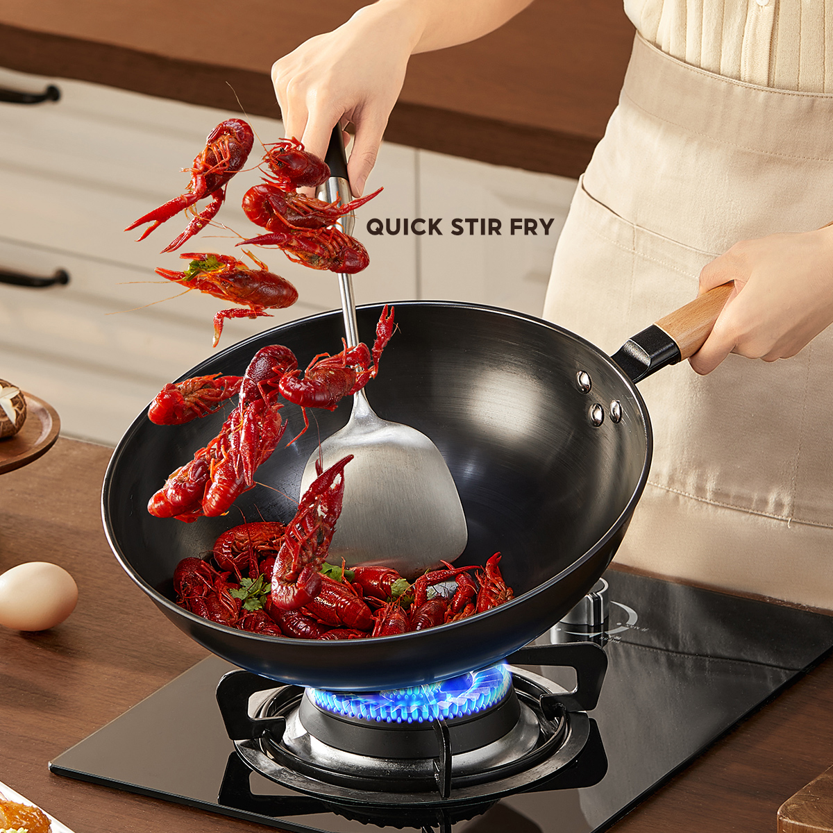 Gambar READY STOCK_COOKER KING?No Coating, Pre Seasoned?Traditional Iron Wok,Carbon Steel Wok, Wood Handle,Quick Fry,30cm 32cm 34cm,Suitable For All Stoves Gas,Induction,Electric Stove,