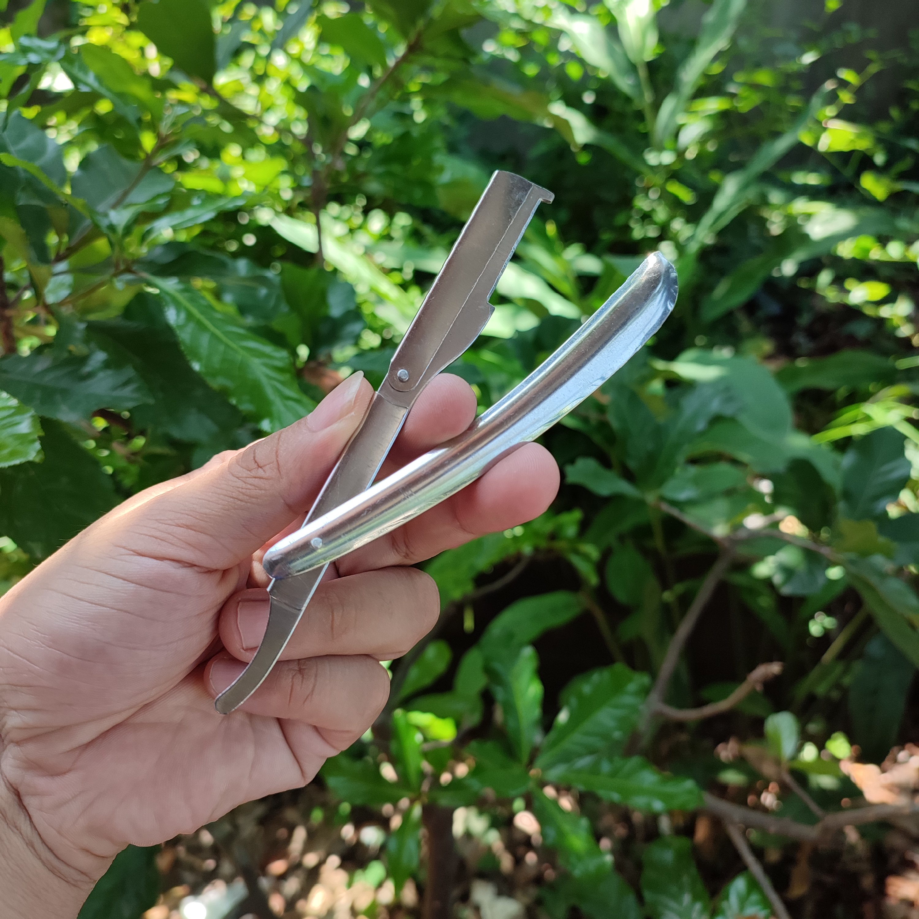 Dao cạo lông mặt- cạo râu cán inox