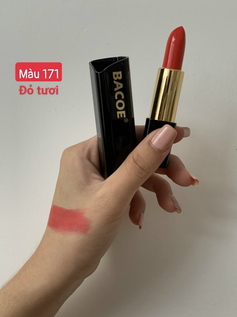 Son lì bacoe 8 màu
