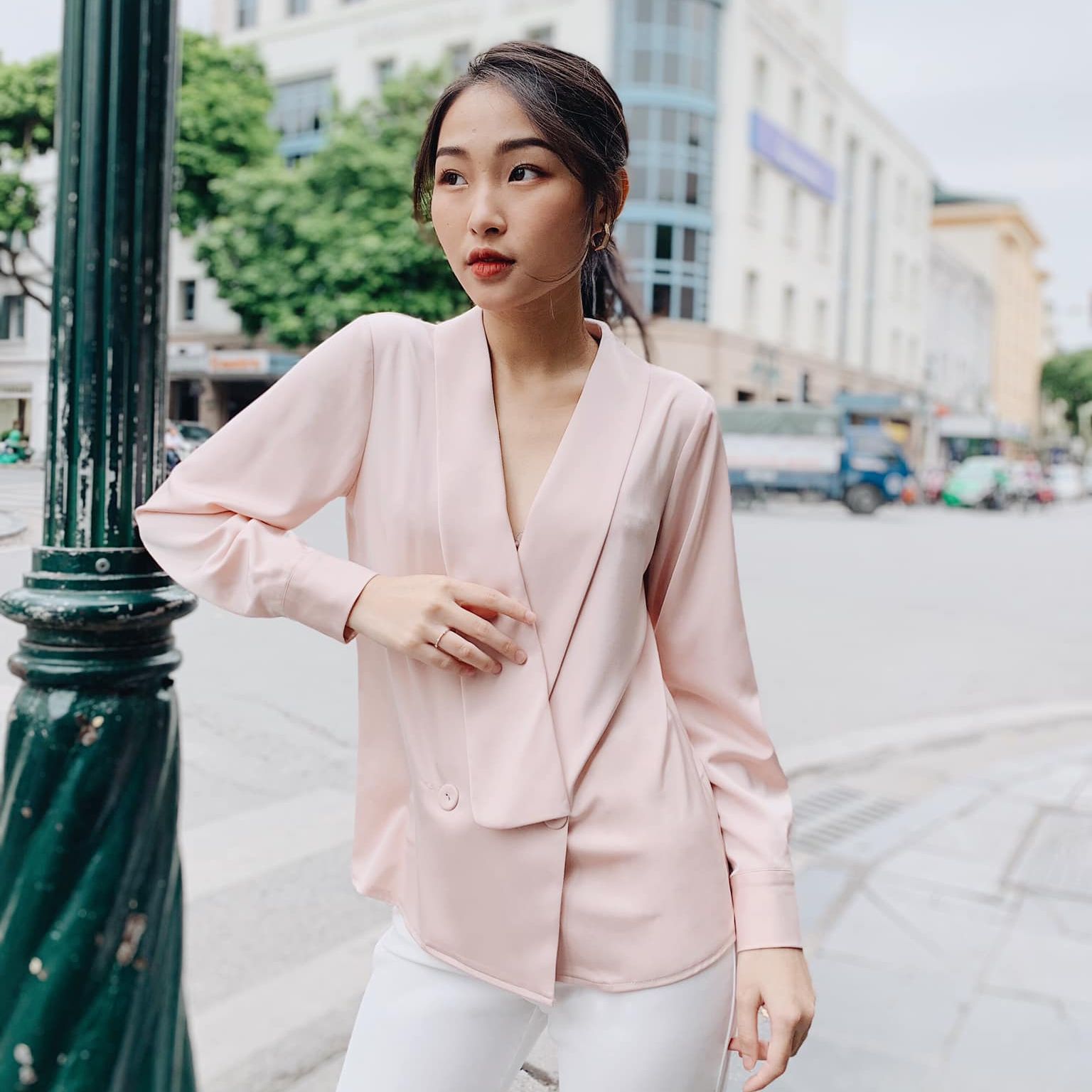 Áo cổ v nữ kiểu 2nddate top019pp