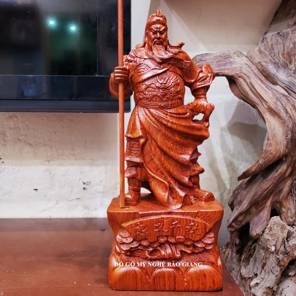 Tượng quan công gỗ hương cao 30 cm