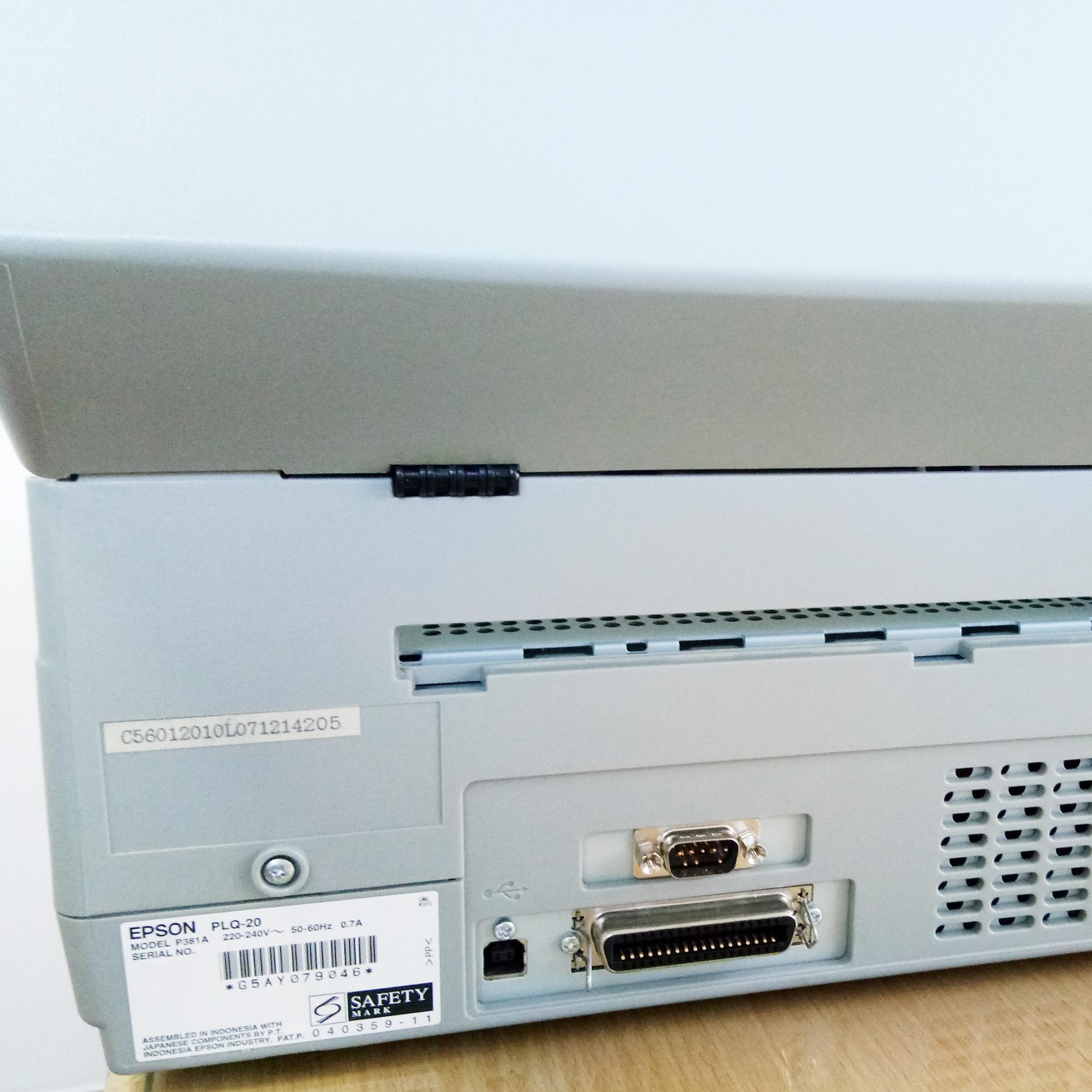 ed8fca51a39a434d3a4f7a14970140f9.jpg