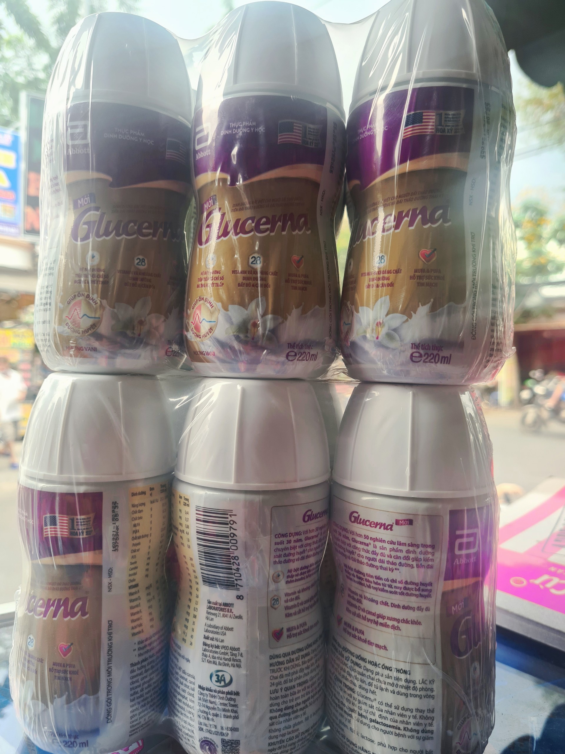 Sữa Nước Glucerna- Hương Vani Abbott 220Ml
