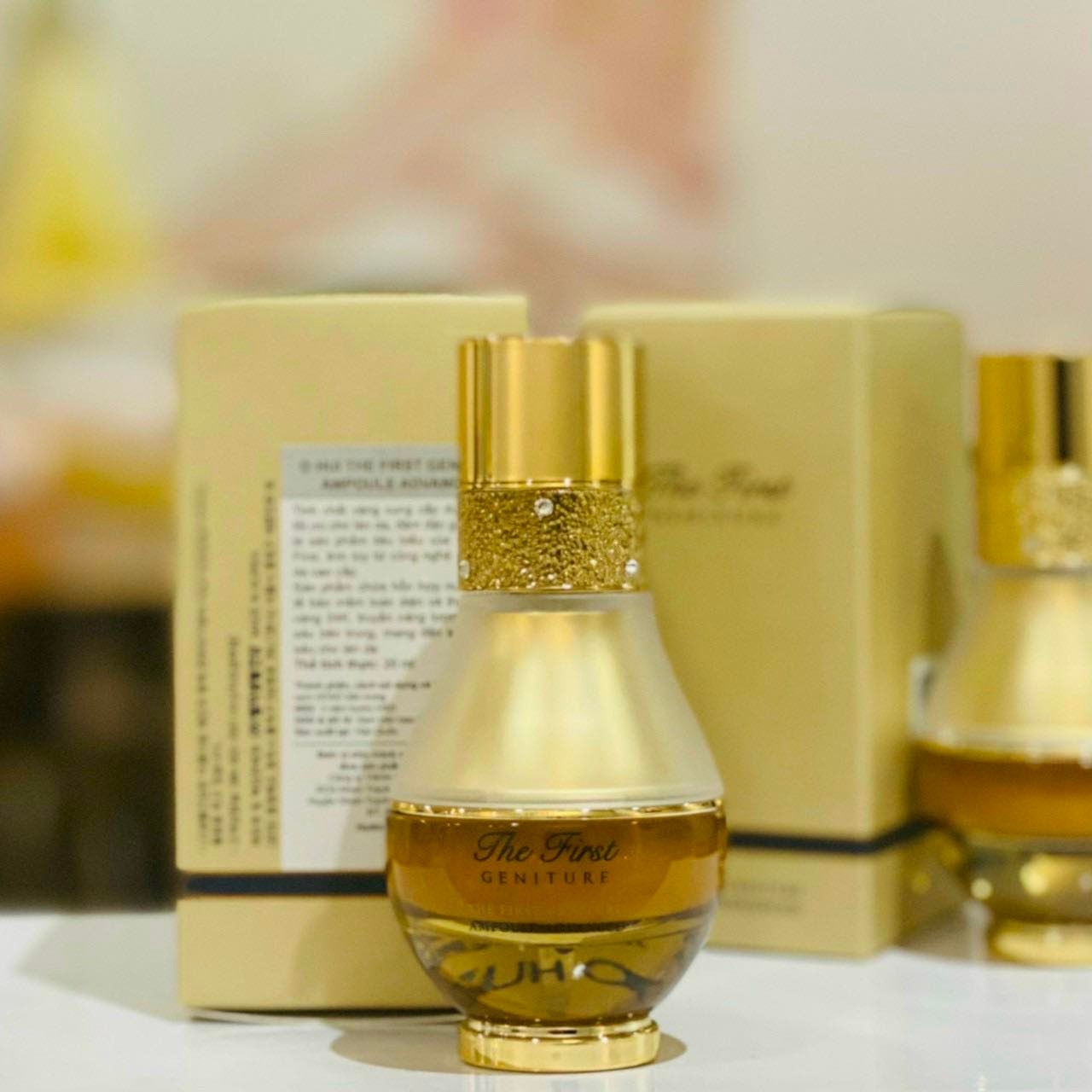 Tinh chất vàng 24k ohui the first ampoule advanced 20ml