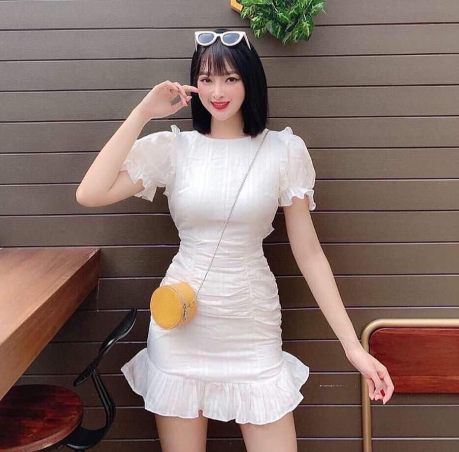 [Hàng Hot] Đầm Váy Nữ Ôm Body Bèo Nhún Eo Tay Phồng Thời Trang Kiểu Cách Đi Chơi, Đi Dự Tiệc D.ONE FASHION, Mẫu Free Size (40-55Kg) Mặc Vừa