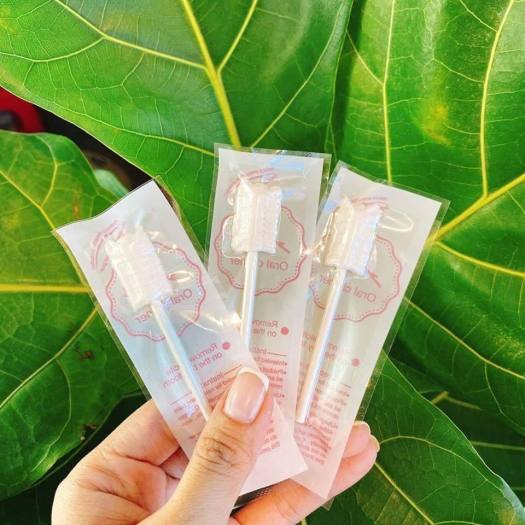 Rơ lưỡi cho bé Vcool- tưa lưỡi vcool