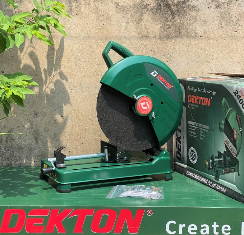 Cắt sắt bàn 355mm dekton 2400w 3900r/min dk-cs2400 sẵn lưỡi cắt theo máy