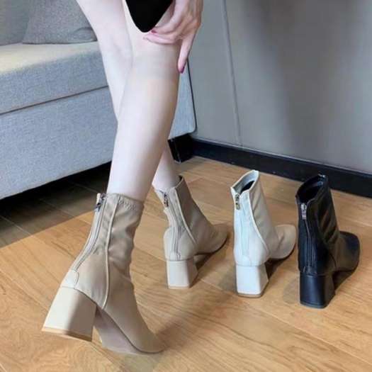 ☊●♘ Bốt (boot) da mũi vuông cao gót cổ ngắn mẫu mới nhất 2022