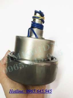 Bộ phát điện gắn xe máy gia đình