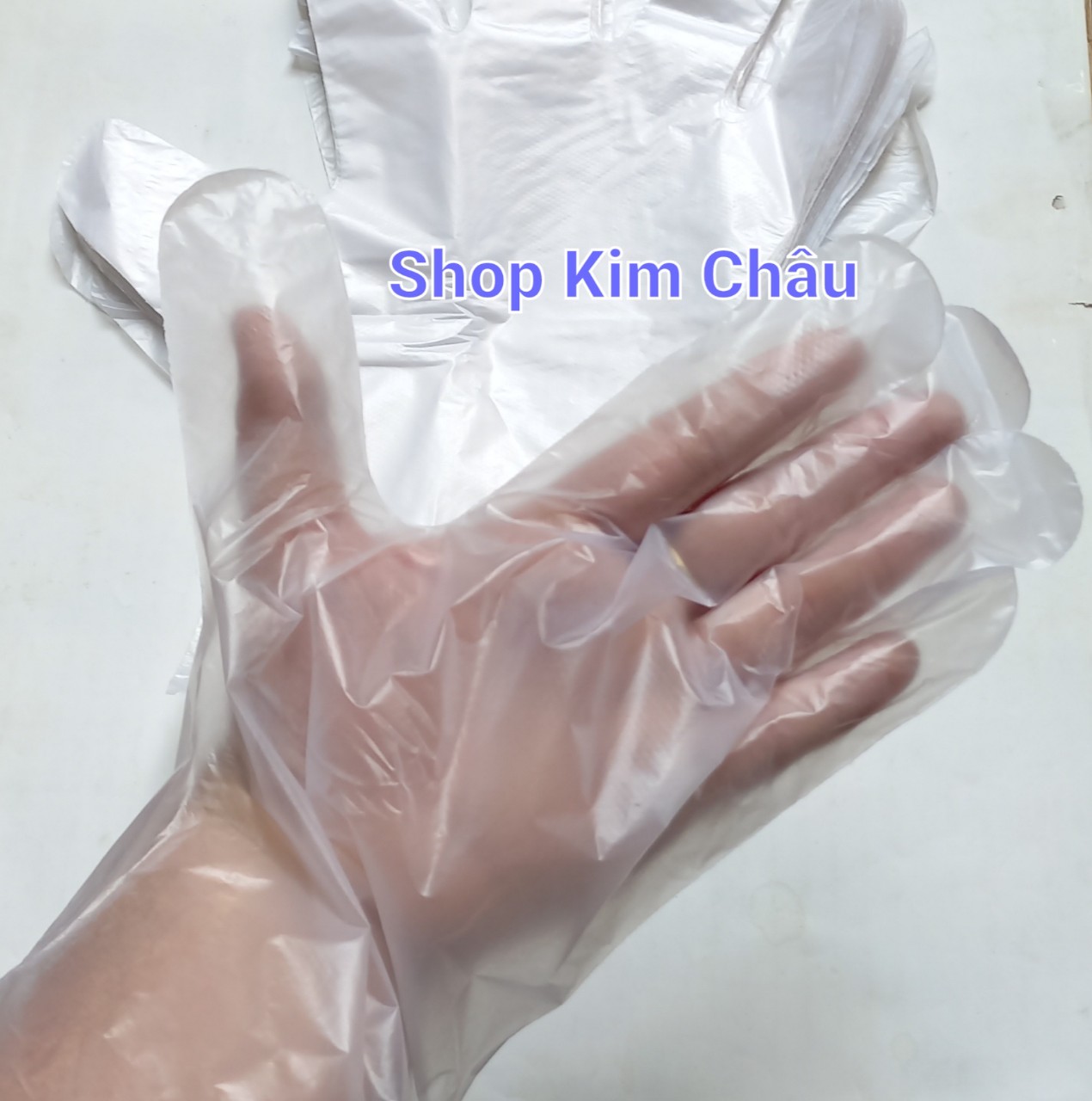 Bao tay xốp - bao tay nilon dùng 1 lần tiện lợi, chất liệu nilon dày , dai , khó rách