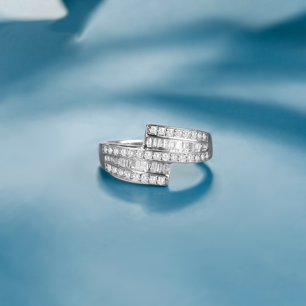 Anello con diamanti Rio Diamonds Geniva in oro bianco 18 carati