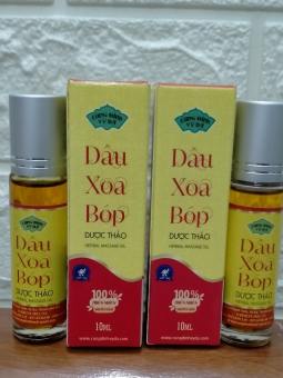 2 dầu massage Huế ( xoa bóp thảo dược , cung đình vỹ dạ 2 chai lăn tiện dụng )