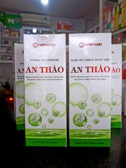 Nước súc miệng thảo dược AN THẢO chai 250ml