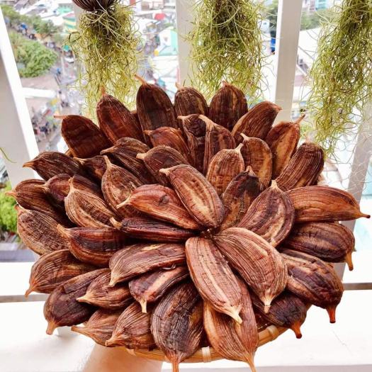 Chuối Hồng Sấy Dẻo Vỏ Lụa Bến Tre (sử dụng luôn vỏ) - Túi Hút Chân Không 500g - Đồ ăn vặt NGON BỔ RẺ TỐT cho sức khỏe