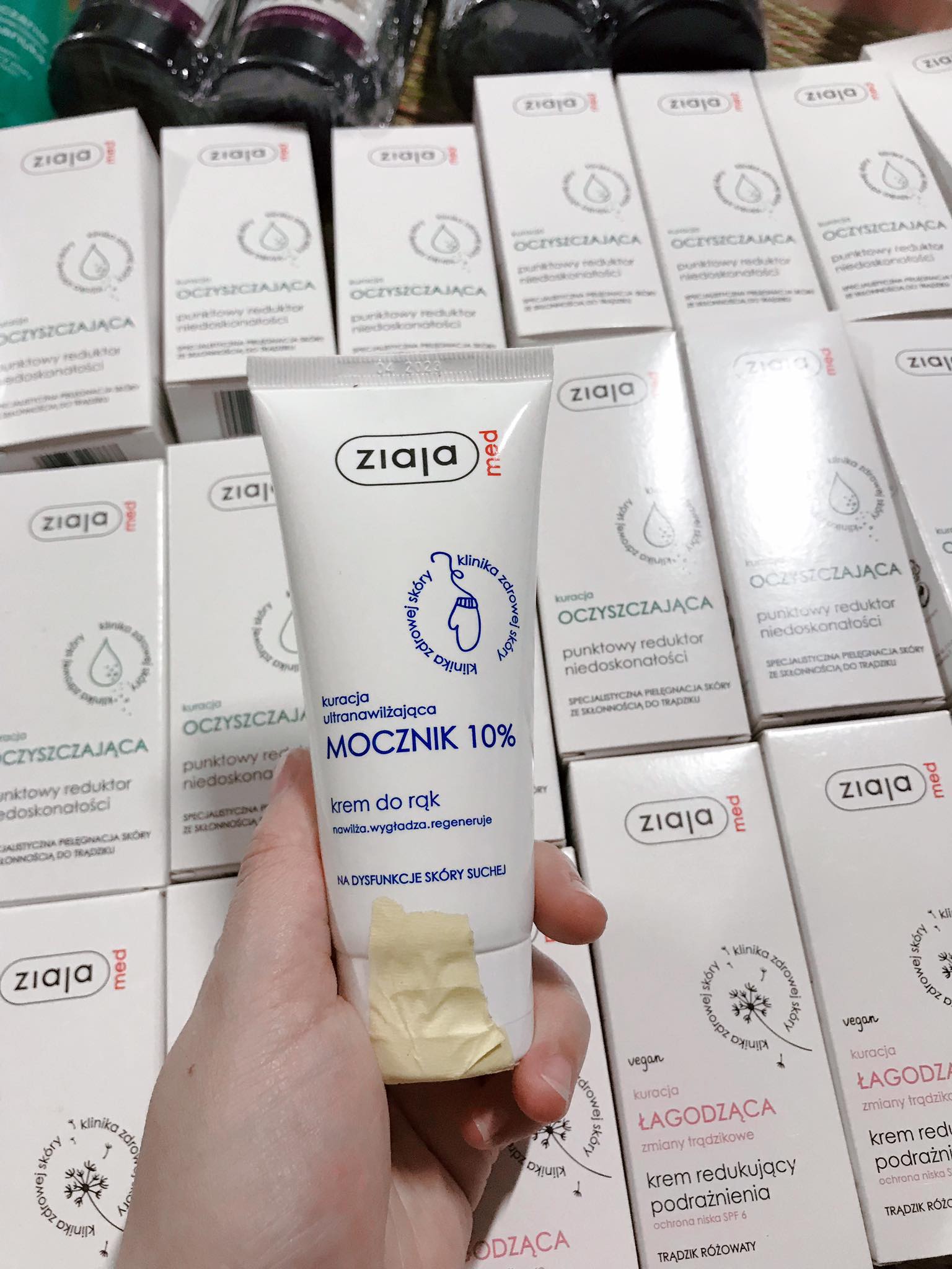 Kem bôi viêm da nẻ tay chân, á sừng, ziaja med balan