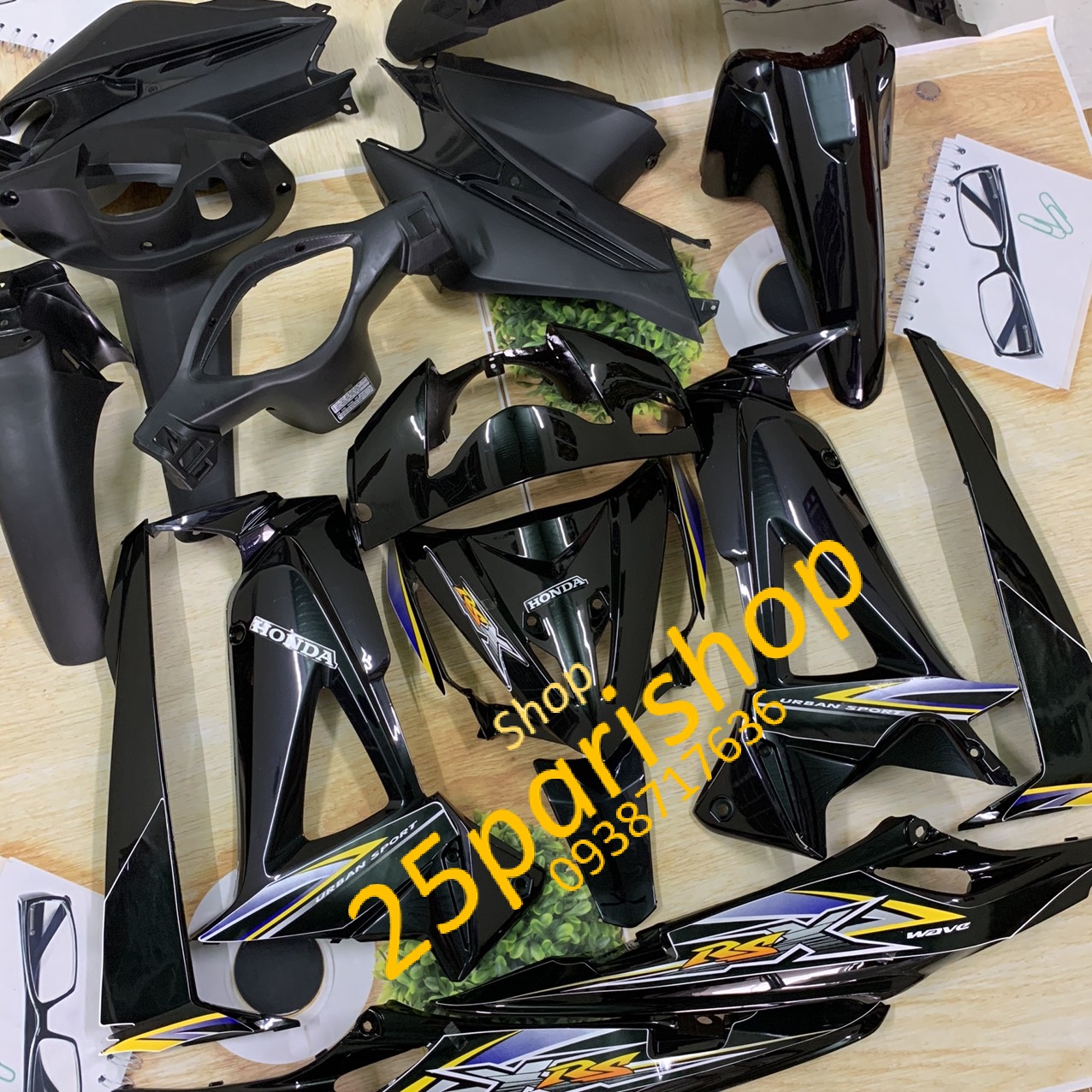 ( Tặng Tem ) Dàn áo xe RSX 100 siêu nhân đời  2008 đến 2009 màu Đen - nhựa trắng nguyên sinh cao cấp LOẠI ĐẸP