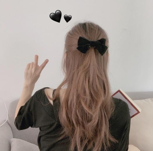 Kẹp tóc nơ Jisoo