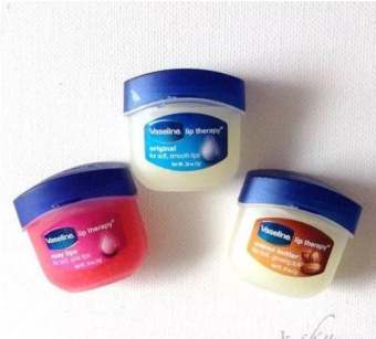 Sáp Dưỡng Môi Hồng Xinh Xắn Vaseline Lip Care 7g (Dạng Hũ)