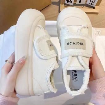 Giày thể thao nữ quai dán vải canvas viền Tua Rua