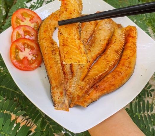 1KG Khô Cá Lóc Đặc Sản Cà Mau-đậm đà, thịt cá dai chắc, ngọt- Vựa Khô Minh Triết