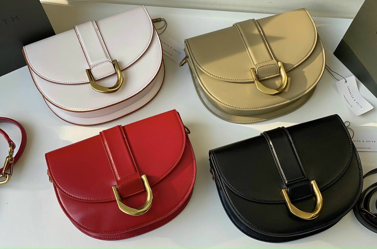 Túi Đeo Vai Yên Ngựa Gabin Trơn Size 18CM Cao Cấp Y Hình ( Auth Tuồn )