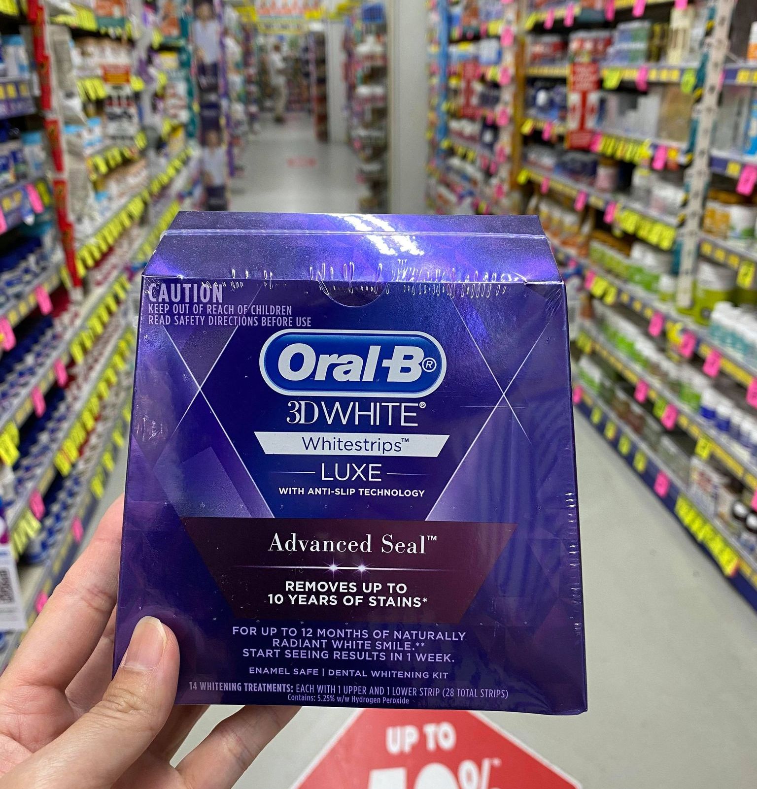 Miếng dán trắng răng Oral-B 3D White Luxe Advance Seal 14 Whitening Treatments