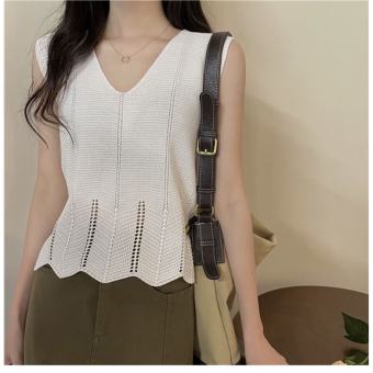 Áo ba lỗ len nữ cổ V dệt kim thoáng mát đi biển hàng đẹp thiết kế Quảng Châu cao cấp