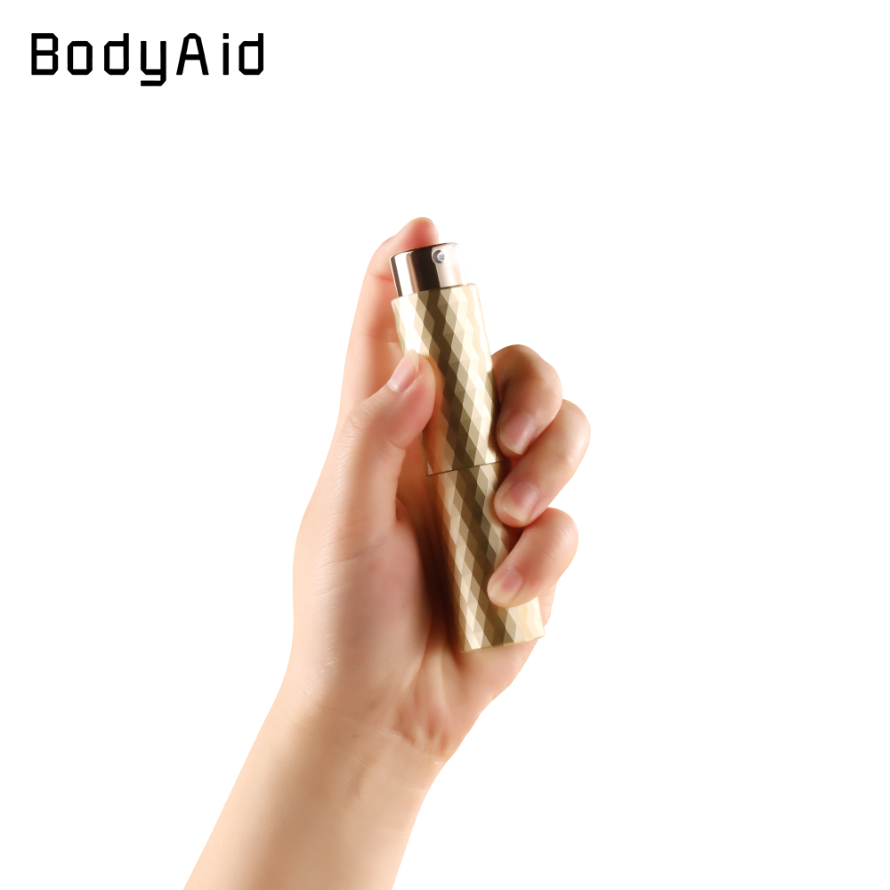 Bodyaid nước hoa bạc hà nhỏ gọn chăm sóc răng miệng xịt thơm miệng cho hơi thở hôi miệng