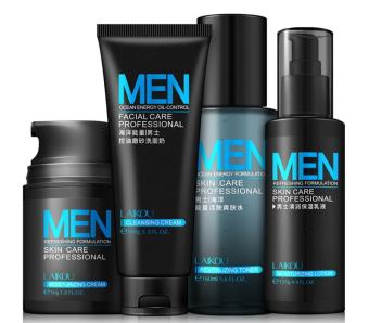 LAIKOU Bộ dưỡng da dành cho nam Refreshing Oil Control Moisturizing 4pcs