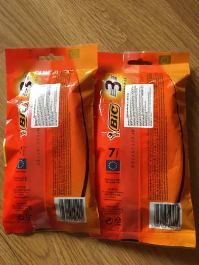 Dao cạo râu Bic 3 lưỡi