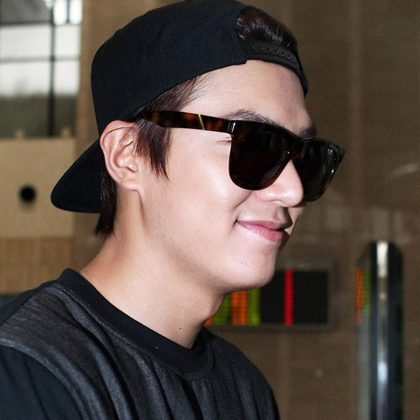 Nón snapback full đen cao cấp all black 2022.