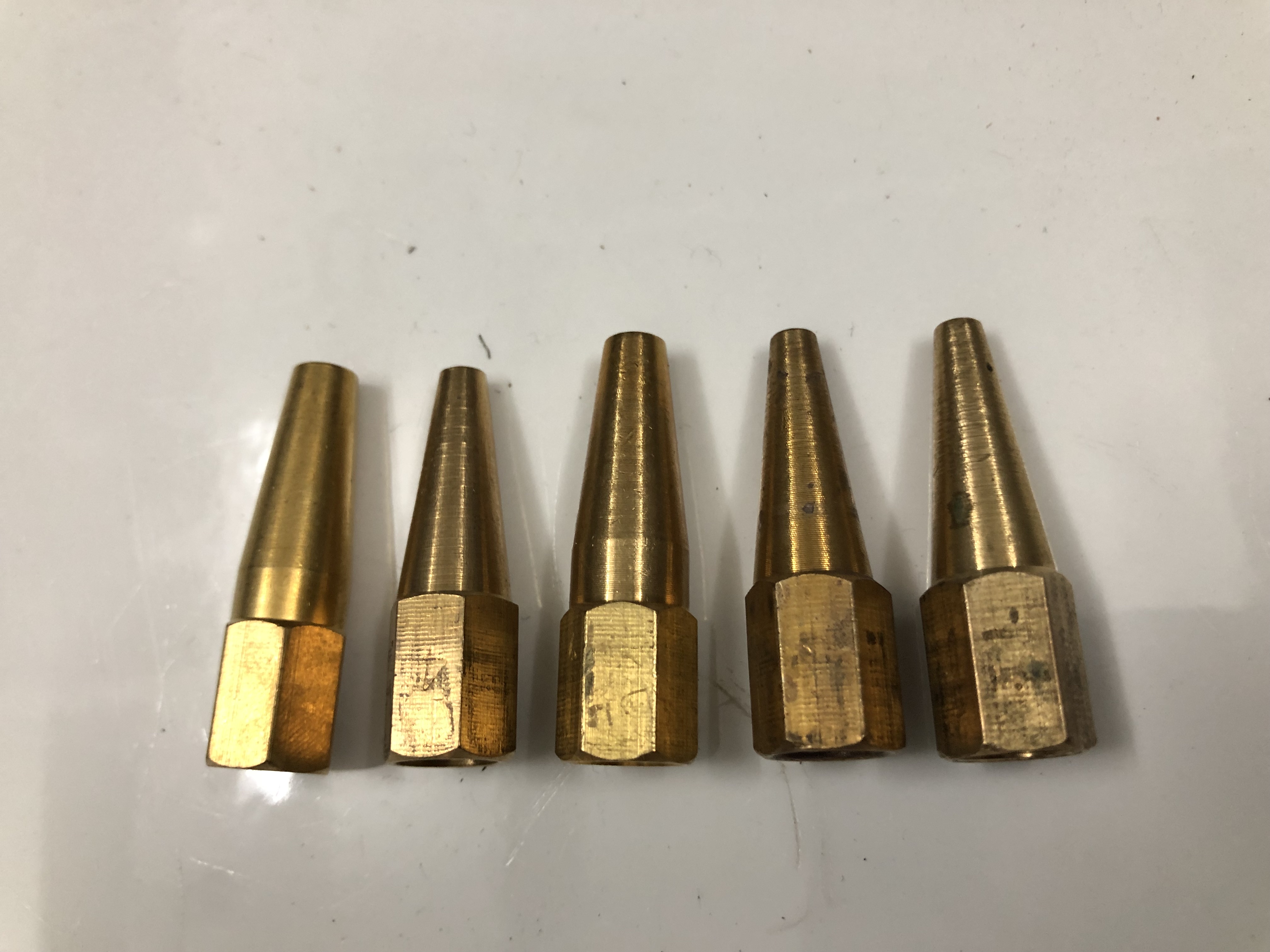 Hộp 5 béc hàn oxy - acetylen