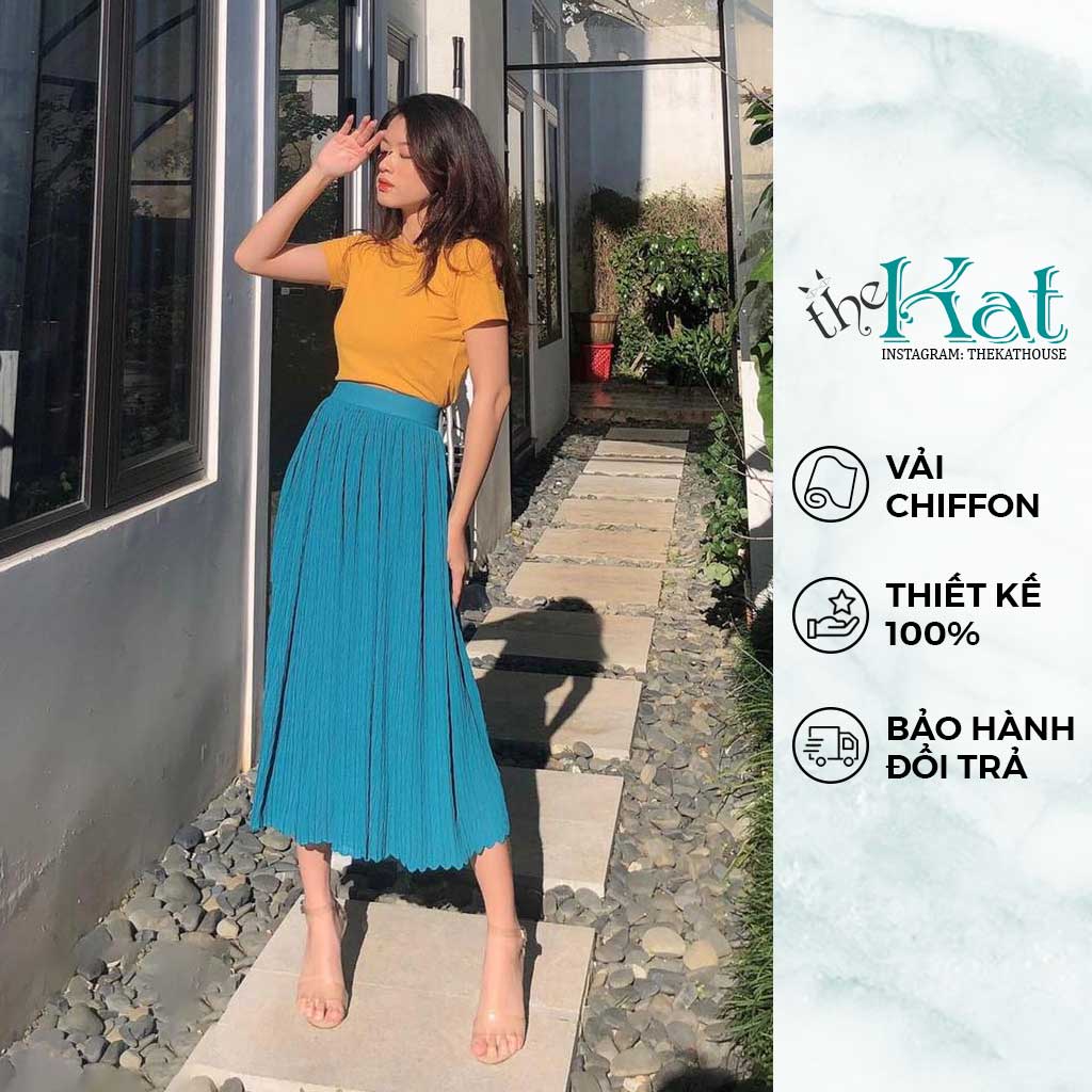 Chân Váy Xếp Ly Lá Trúc The Kat, mềm mại, dịu dàng từ form dáng, chất liệu và họa tiết dập li