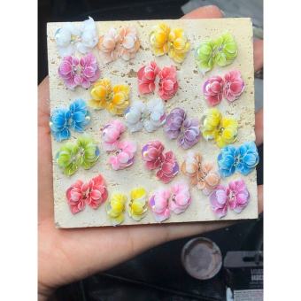 Hoa cúc ôm đá mắt mèo gắn móng tay - hoa cúc nail