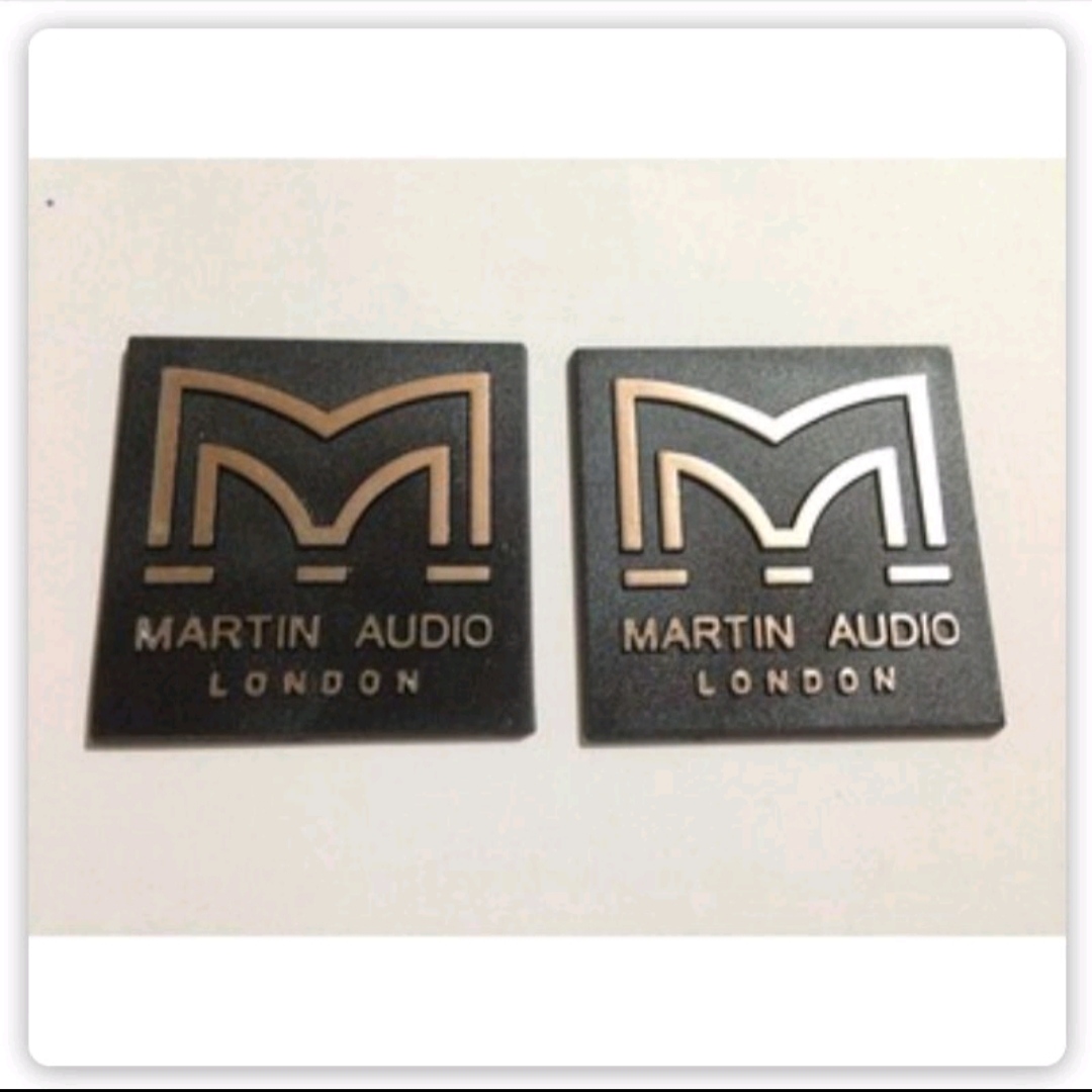Tem logo dán thùng loa Martin Audio vuông 5x5 cm: Giá 2 chiếc - TemMartin