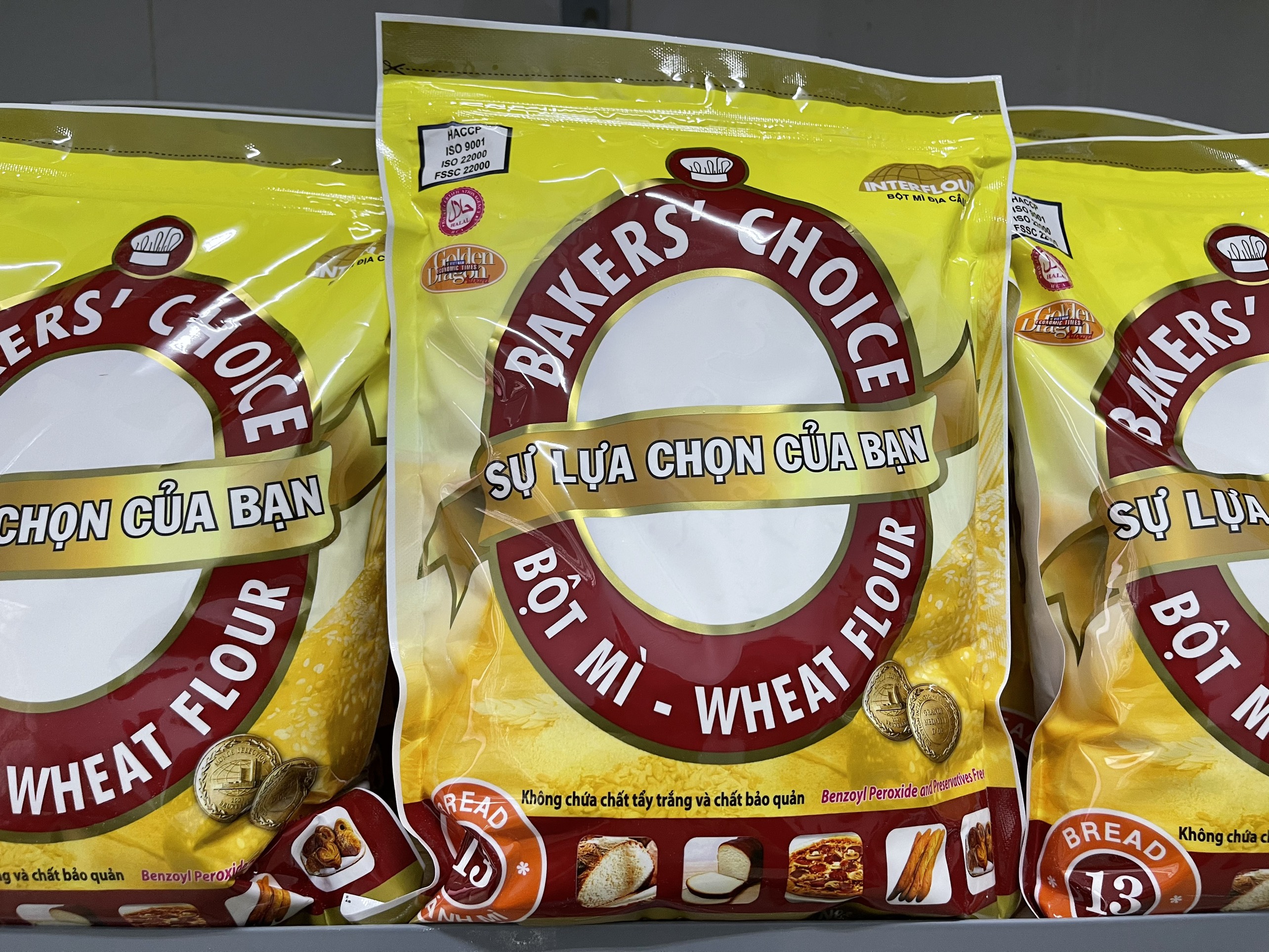 Bột mì Bakers' Choice 1kg